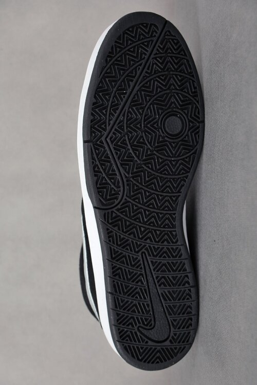 Nike SB buty Mavrk Mid 3 black/base grey