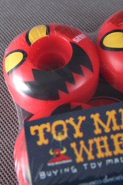 Toy Machine kółka Monster Head 52mm
